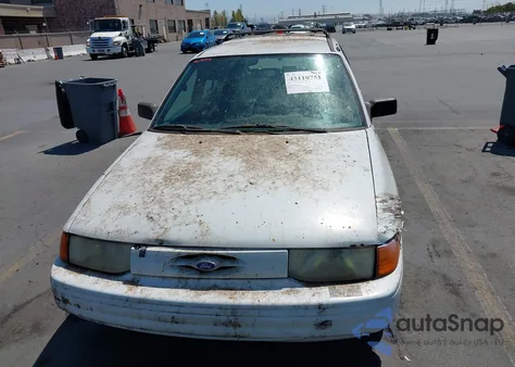 1994 Ford Escort Lx/Sport from USA, damaged, VIN 1FARP15J3RW195067